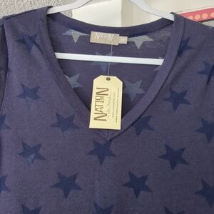 💕 NWT NATION LTD by Jen Menchaca Garment Dyed Blue Star T-shirt Women's M